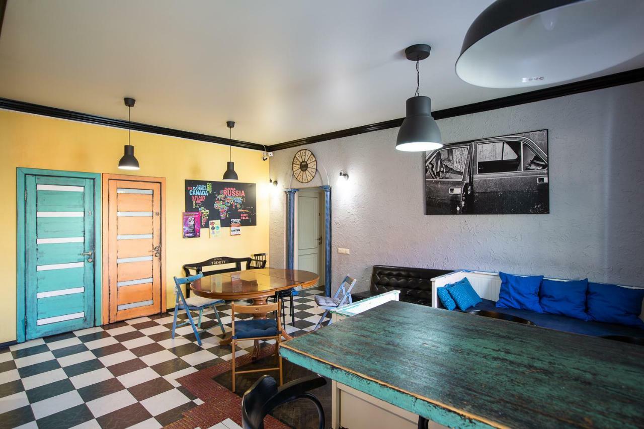Trinity Hostel&Tours Minsk Extérieur photo
